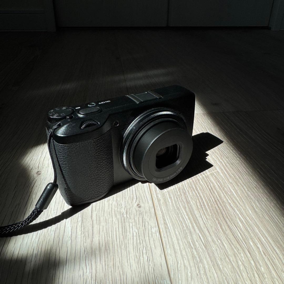 【美品・使用少】RICOH GR3