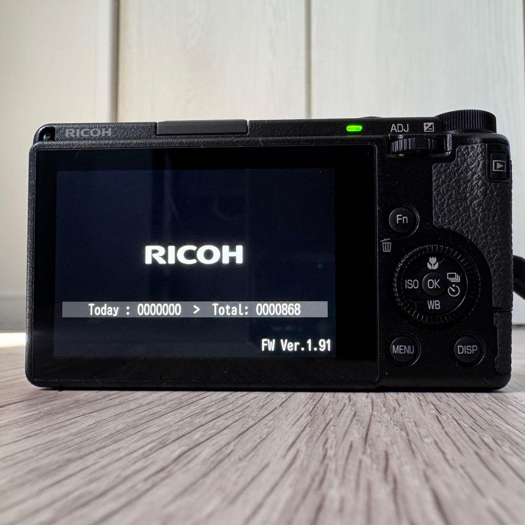 【美品・使用少】RICOH GR3