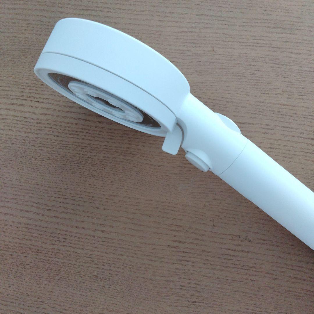 ✨新品✨シャワーヘッド マイクロナノバブル ホワイト 交換用フィルター付き