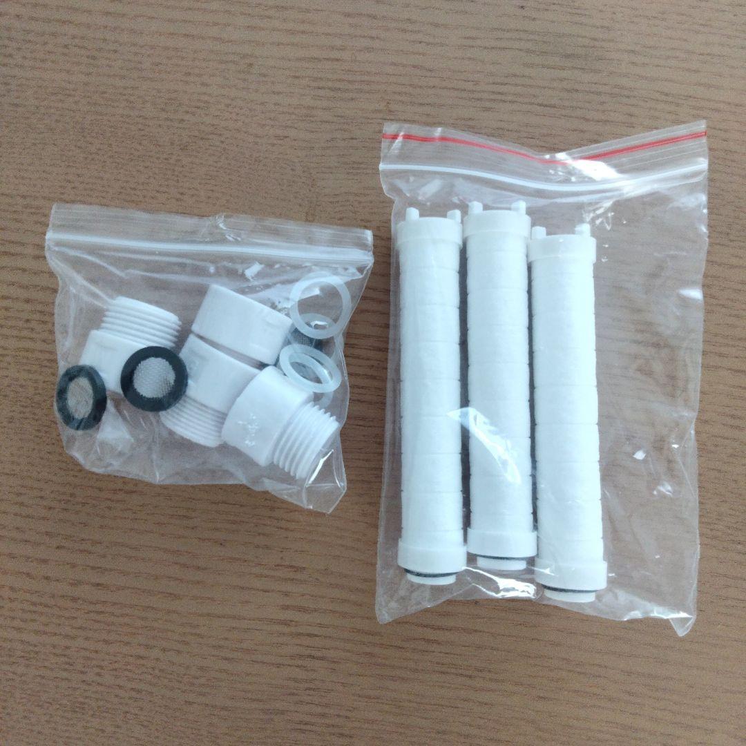 ✨新品✨シャワーヘッド マイクロナノバブル ホワイト 交換用フィルター付き