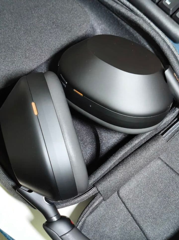 美品 SONY WH-1000XM5 元箱付き 付属品完備 動作良好