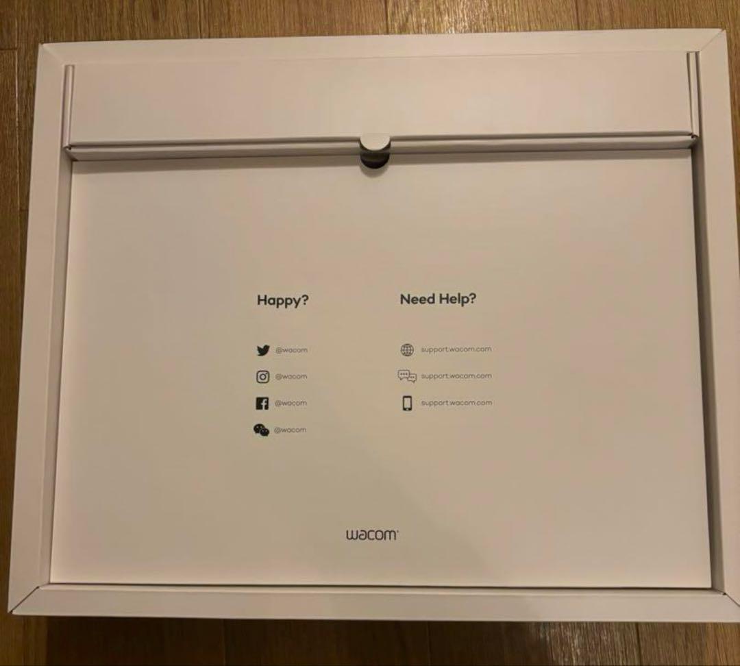 Wacom Cintiq 16 DTK1660K0D 16 スタンド付き