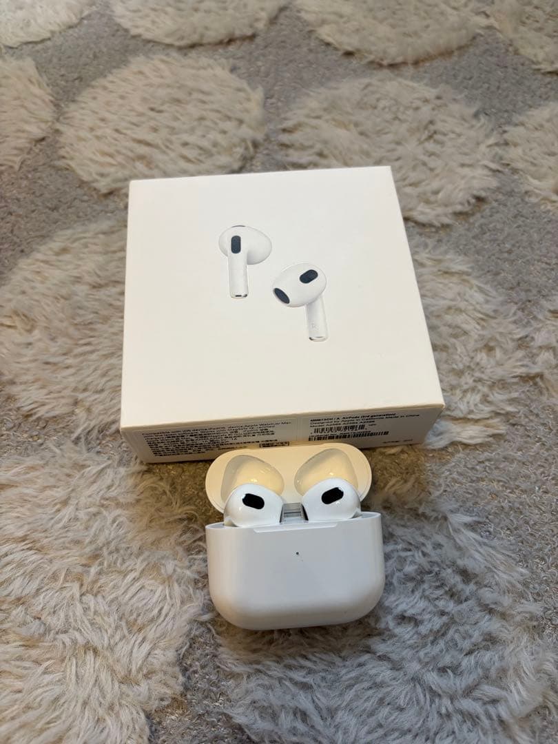 AirPods 第3世代 MagSafe充電ケース Apple 正規品 箱あり