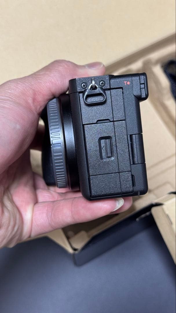 美品 Sony A6700 ボディー　ソニー