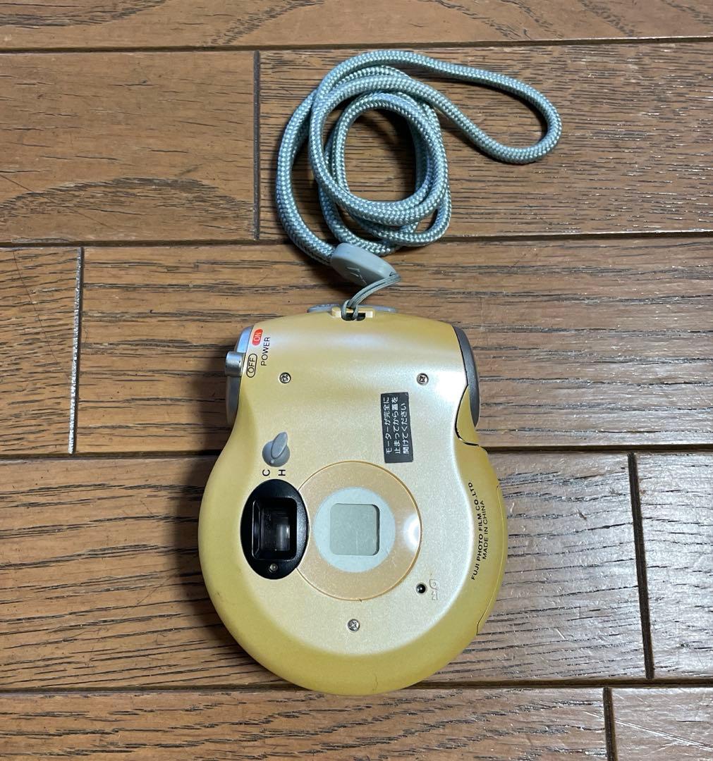 FUJIFILM　nexia Q1 APSフィルムカメラ フィルム付き