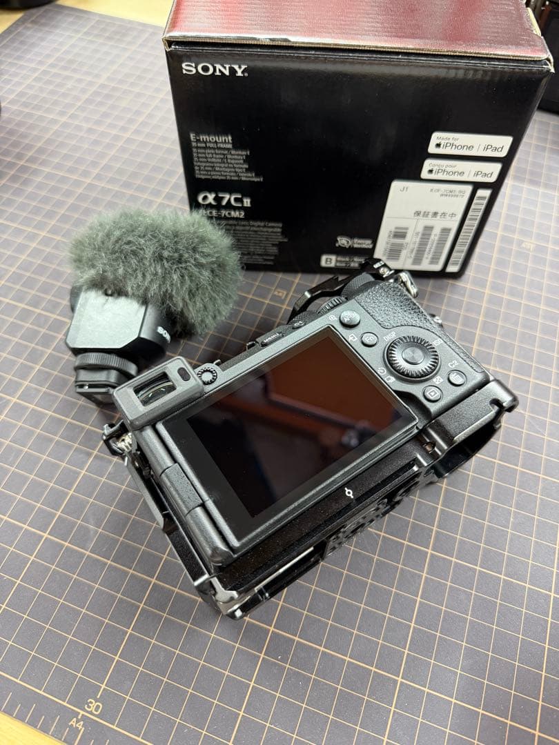 ソニー α7CII ボディ + ECM-M1マイク + SmallRigケージ