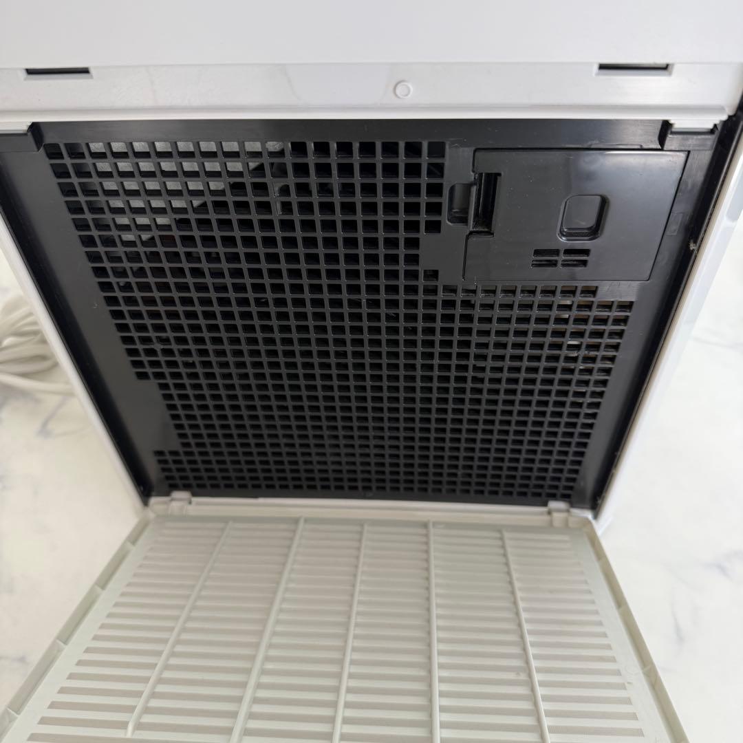 ☆美品☆ ダイキン　ストリーマ空気清浄機　ホワイト　ACM55U 2019年製