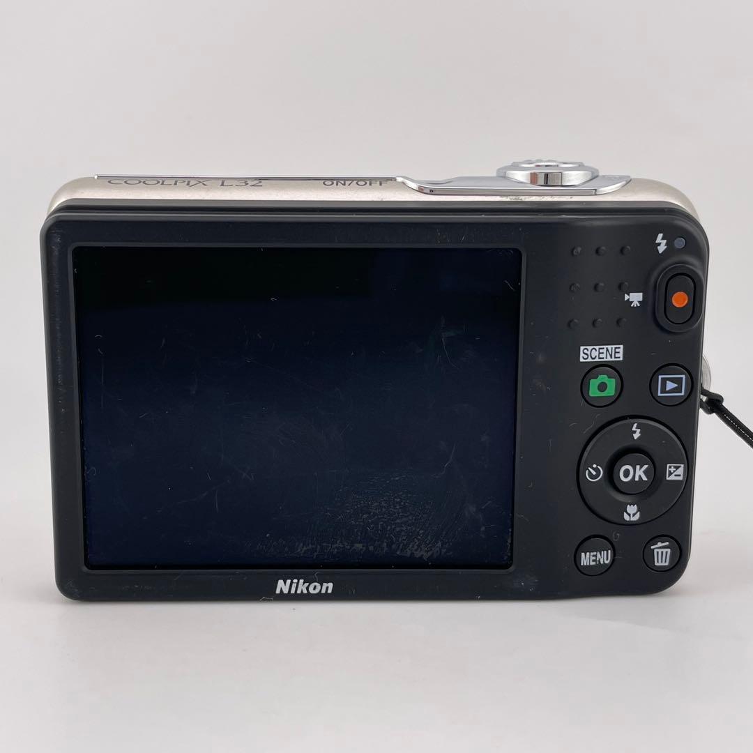 実写美⭕️良品【動作確認済】 Nikon COOLPIX L32 シルバー
