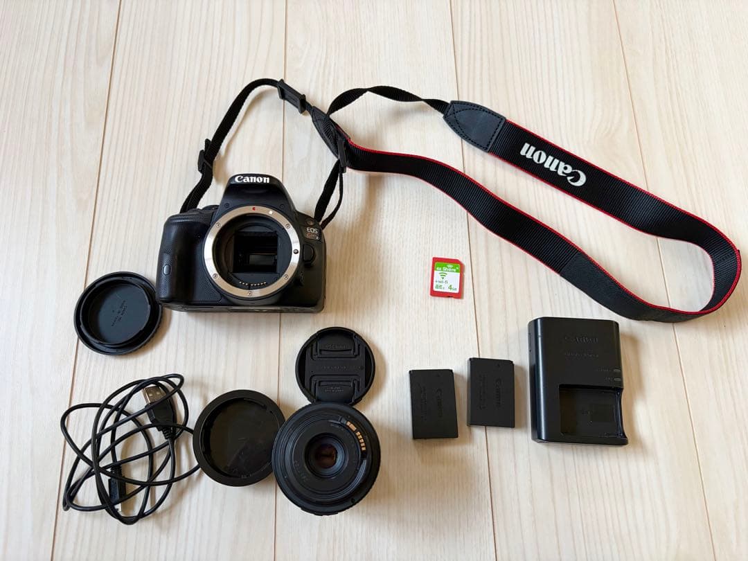 Canon デジタル一眼レフカメラ 本体と付属品
