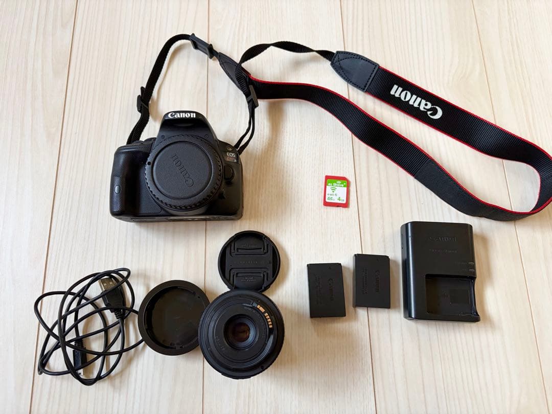 Canon デジタル一眼レフカメラ 本体と付属品