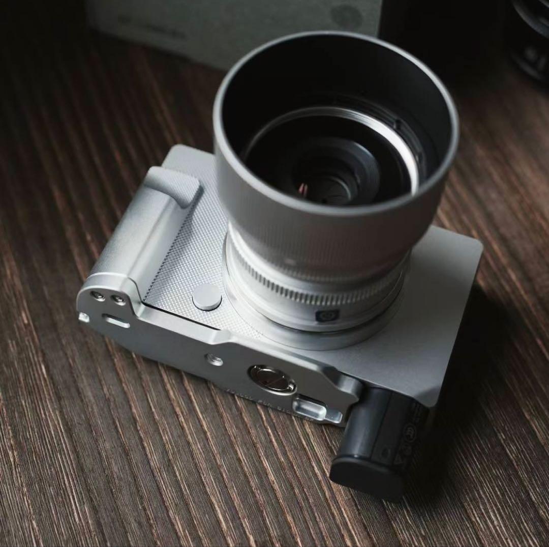 シグマ Sigma BF 用 ハンドグリップ シルバー