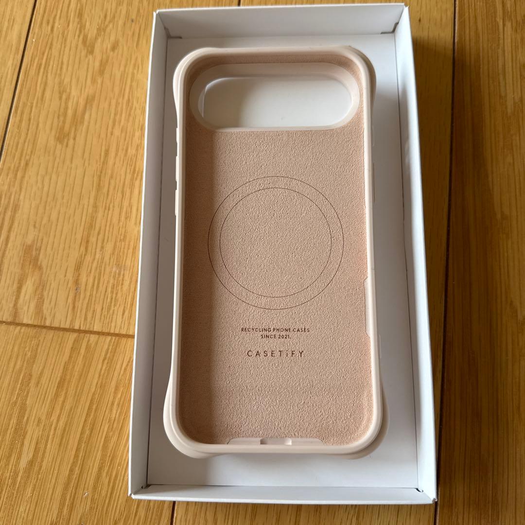 ウェーブ シリコンケース　iPhone Air CASETiFY™