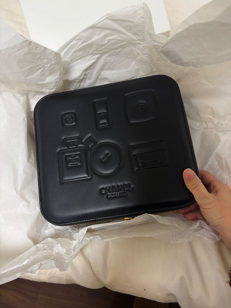 CHANEL 化粧品など収納ケース