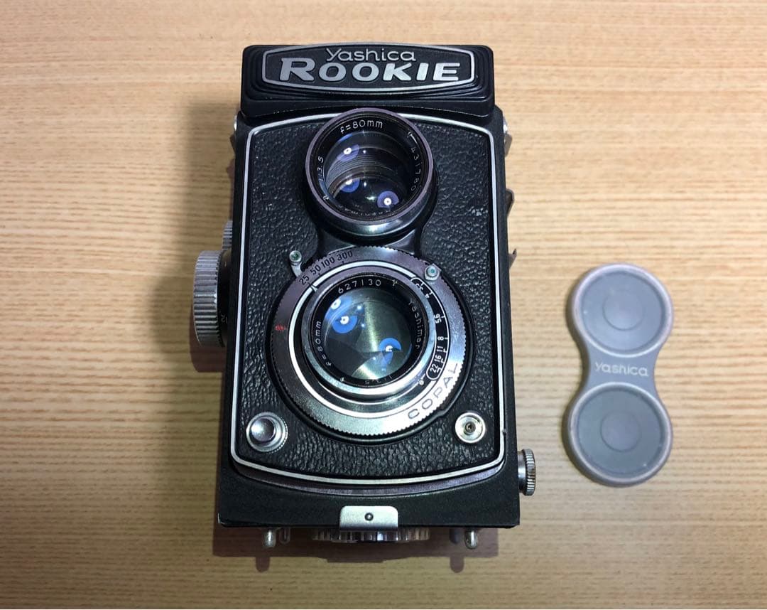 ☆Yashica Rookie 二眼レフカメラ　「動作確認済み」