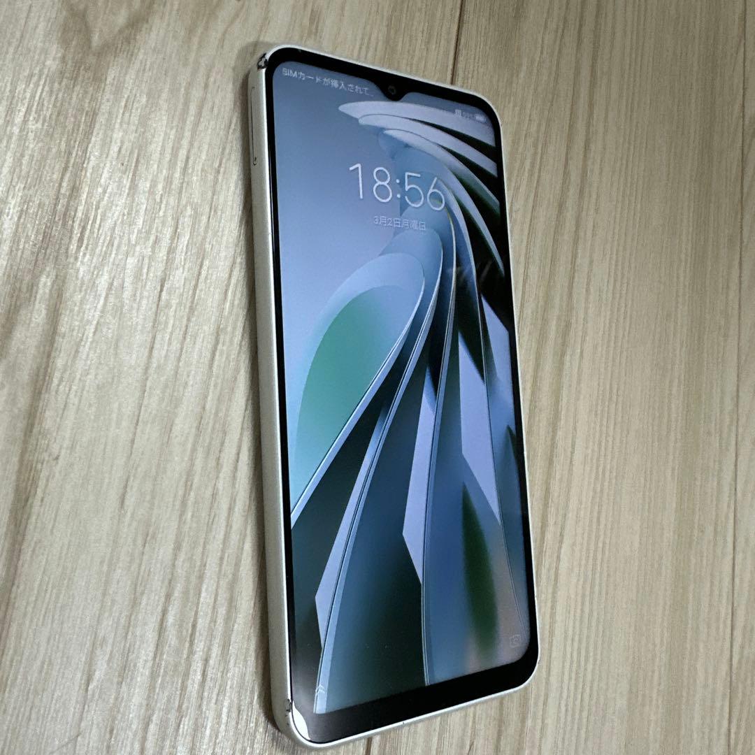 libero 5g ⅳ ホワイト　本体　傷あり