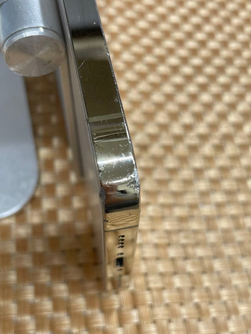iPhone 13 Pro Ｍax 256bGB ゴールド SIMフリー