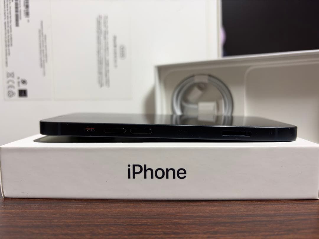 Apple iPhone 14 ミッドナイト　simフリー　128GB