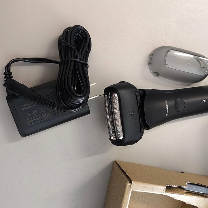 Panasonic ラムダッシュ 3枚刃 ES-L320W-K 黒