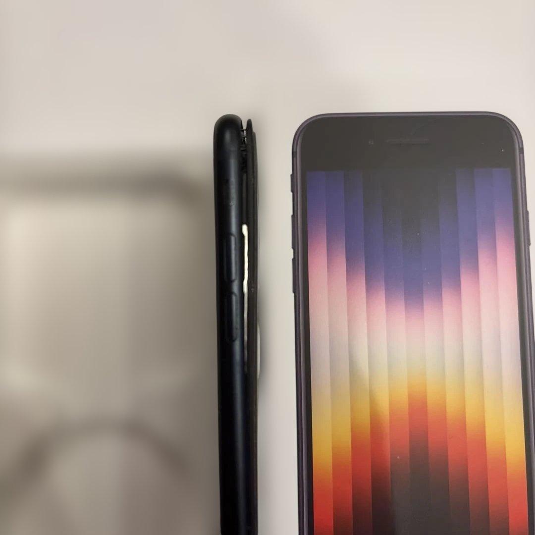 iPhoneSE第3世代SIMフリー64GB