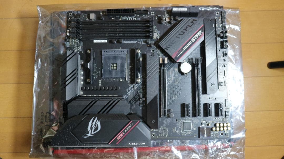 マザーボード ROG STRIX B550-F GAMING & DDR4-3000 2x16