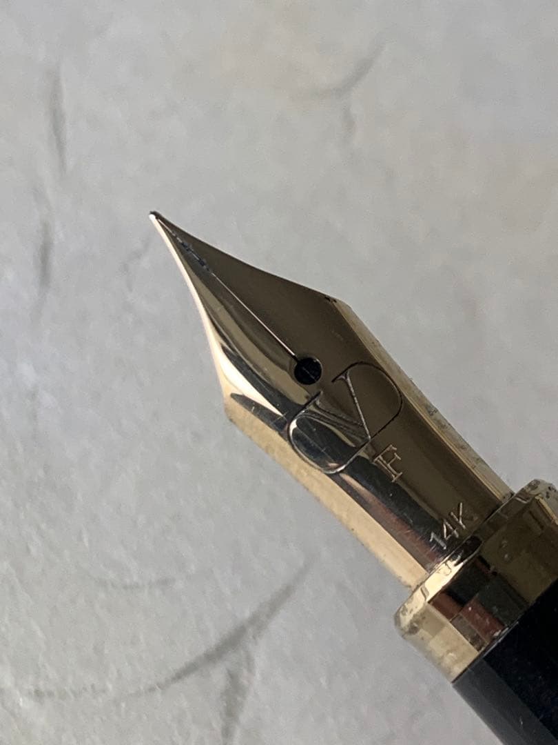 VALENTINO 万年筆 14Kペン先 F