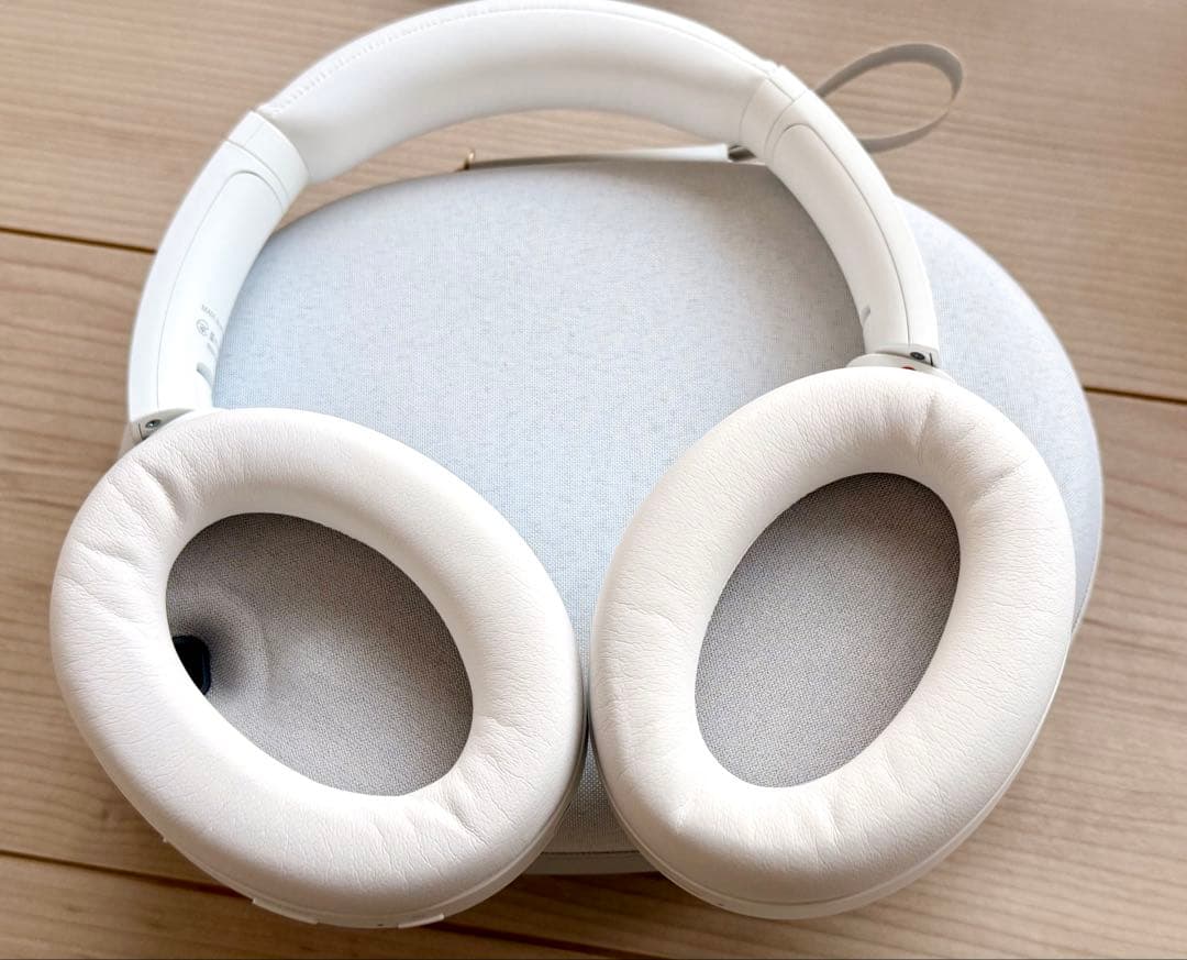SONYソニー　WH-1000XM4 コラボレーションカラー 美品