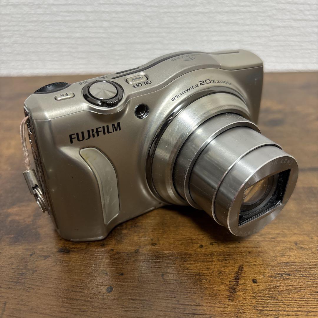 FUJIFILM FinePix F800EXR コンパクトデジタルカメラ