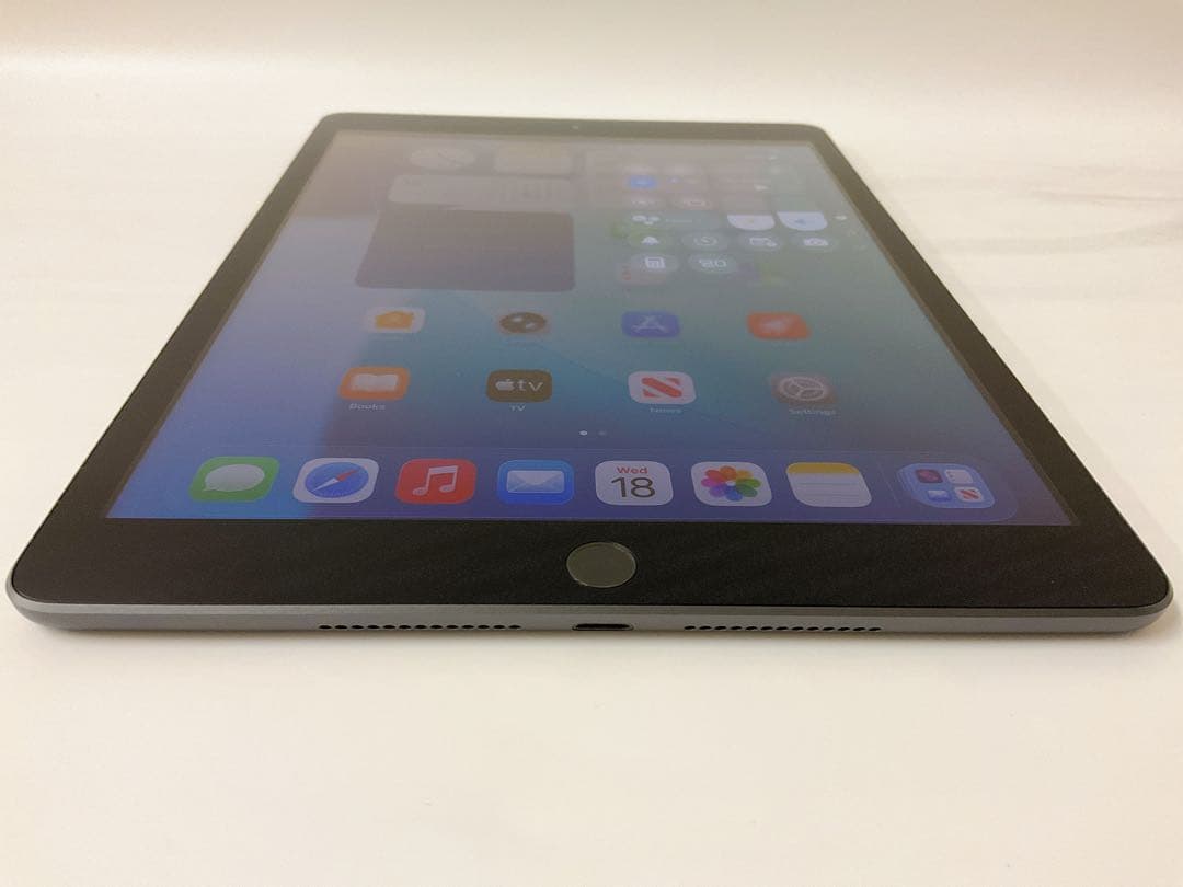 【超美品・BT100％】iPad 第8世代 32GB Wifiモデル
