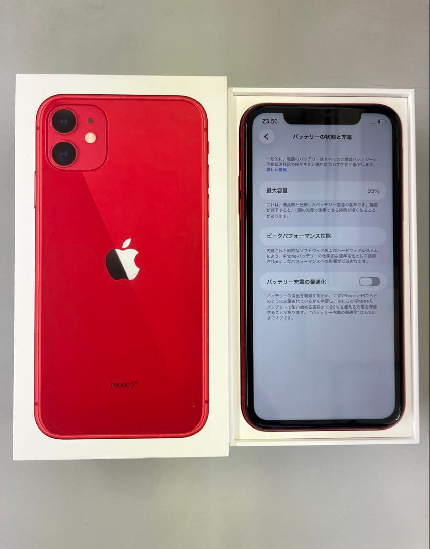 Apple iPhone 11 (RED) バッテリー93%