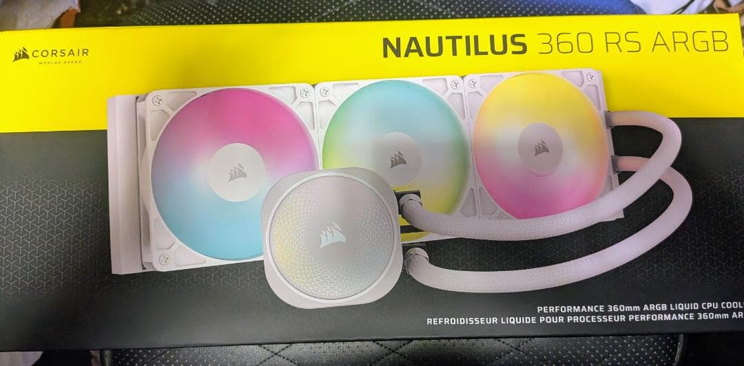 CORSAIR NAUTILUS 360 RS ARGB ホワイト