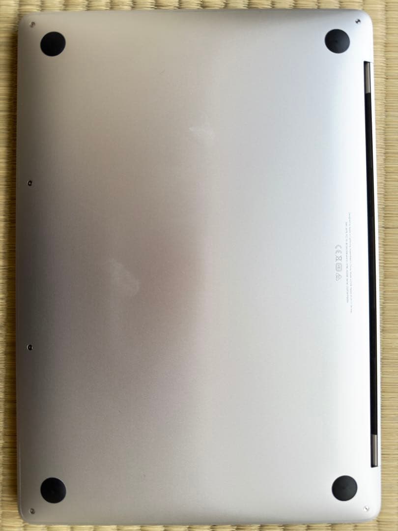 MacBook Pro M1 2020 バッテリー96% 充放電111回