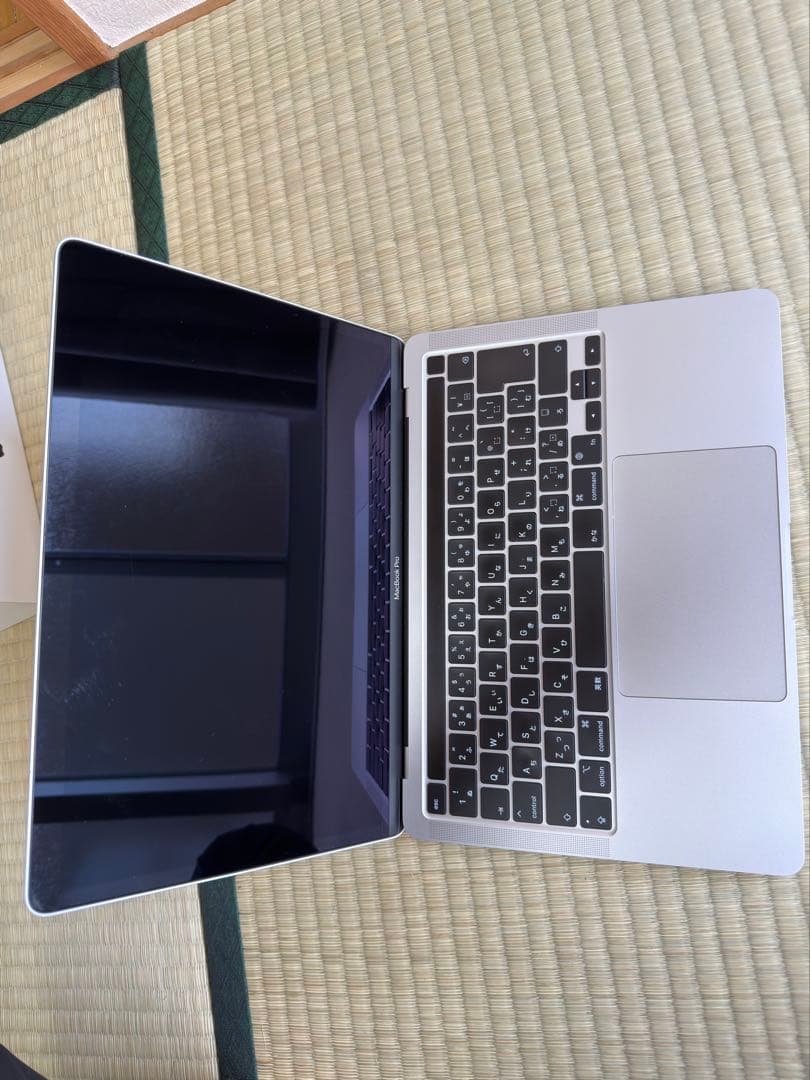 MacBook Pro M1 2020 バッテリー96% 充放電111回