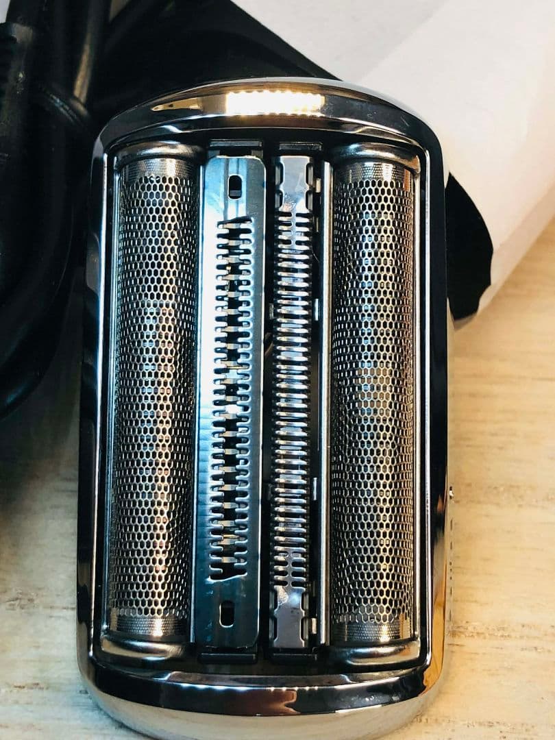 【未使用に近い品】Braun Series 9 9090ccメンズ電気シェーバー