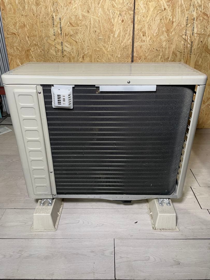 2024年製 HITACHI ルームエアコン RAS-AJ22R (W)