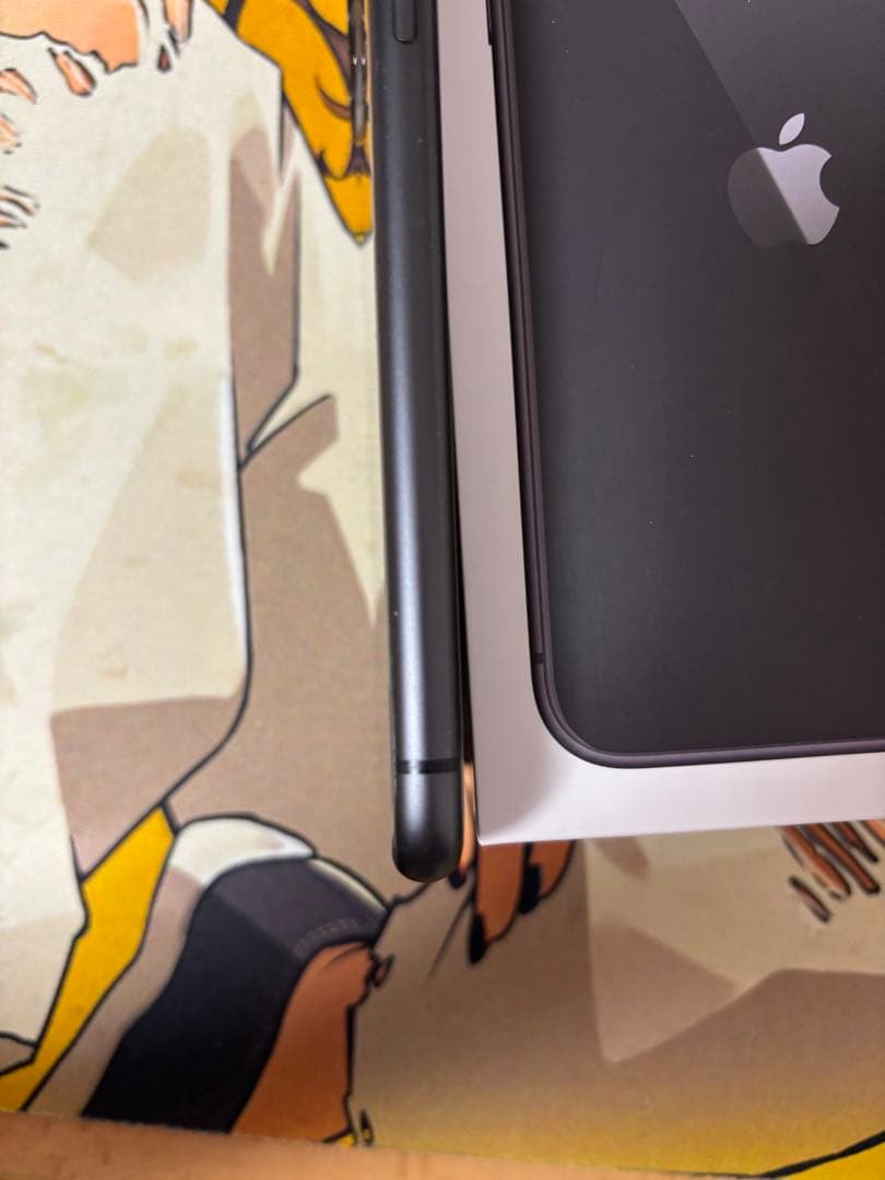 iPhone 11 本体 ブラック 64gb