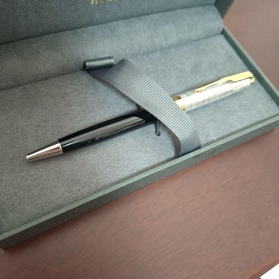 PARKER　パーカー　ソネット プレミアム メタル&ブラックGT ボールペン