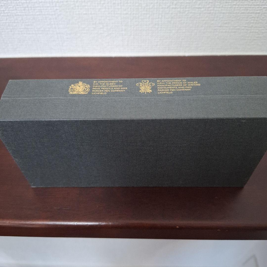 PARKER　パーカー　ソネット プレミアム メタル&ブラックGT ボールペン