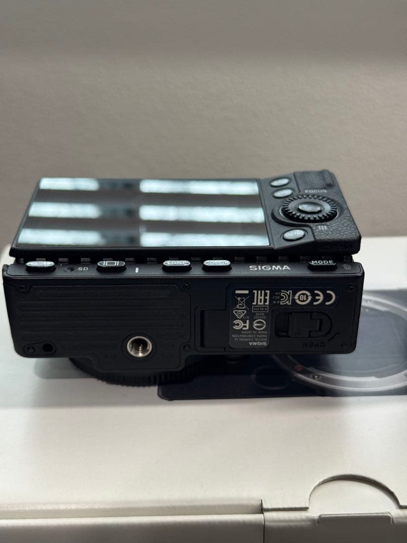 SIGMA fp 45mm F2.8 DG DN KIT おまけ付き