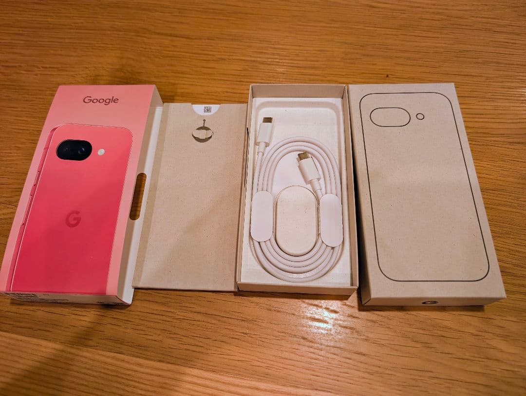 Google　Pixel9a（ドコモ）ピオニー