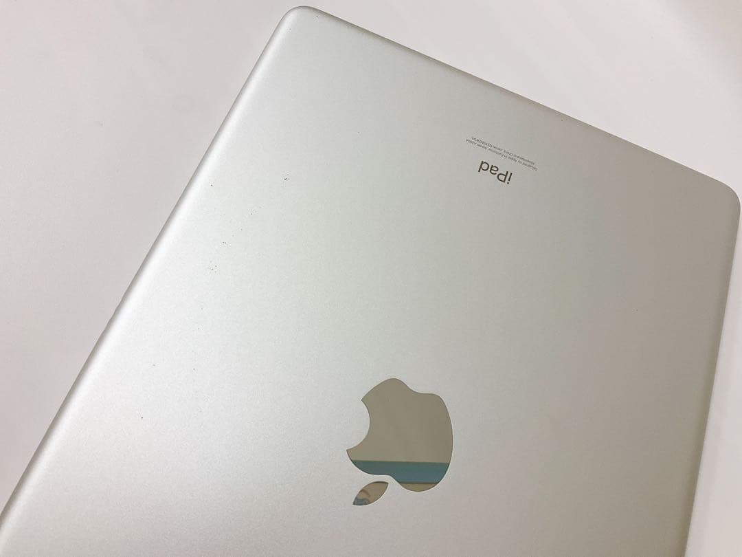 【美品・BT96％】iPad 第9世代 64GB Cellularモデル