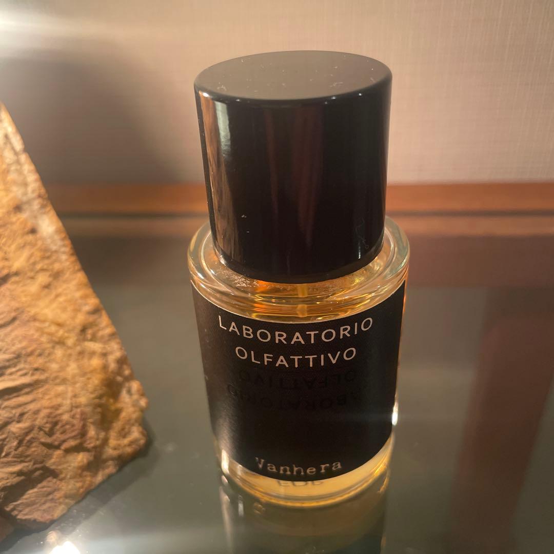 LABORATORIO OLFATTIVO Vannera 香水