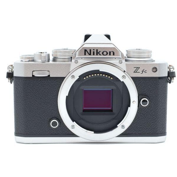 ショット数1285!■ほぼ新品■ NikonZfc シルバー