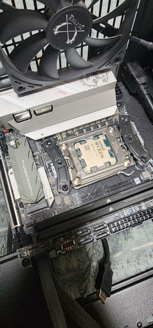 MPG B650I EDGE WIFI マザーボード mini ITX