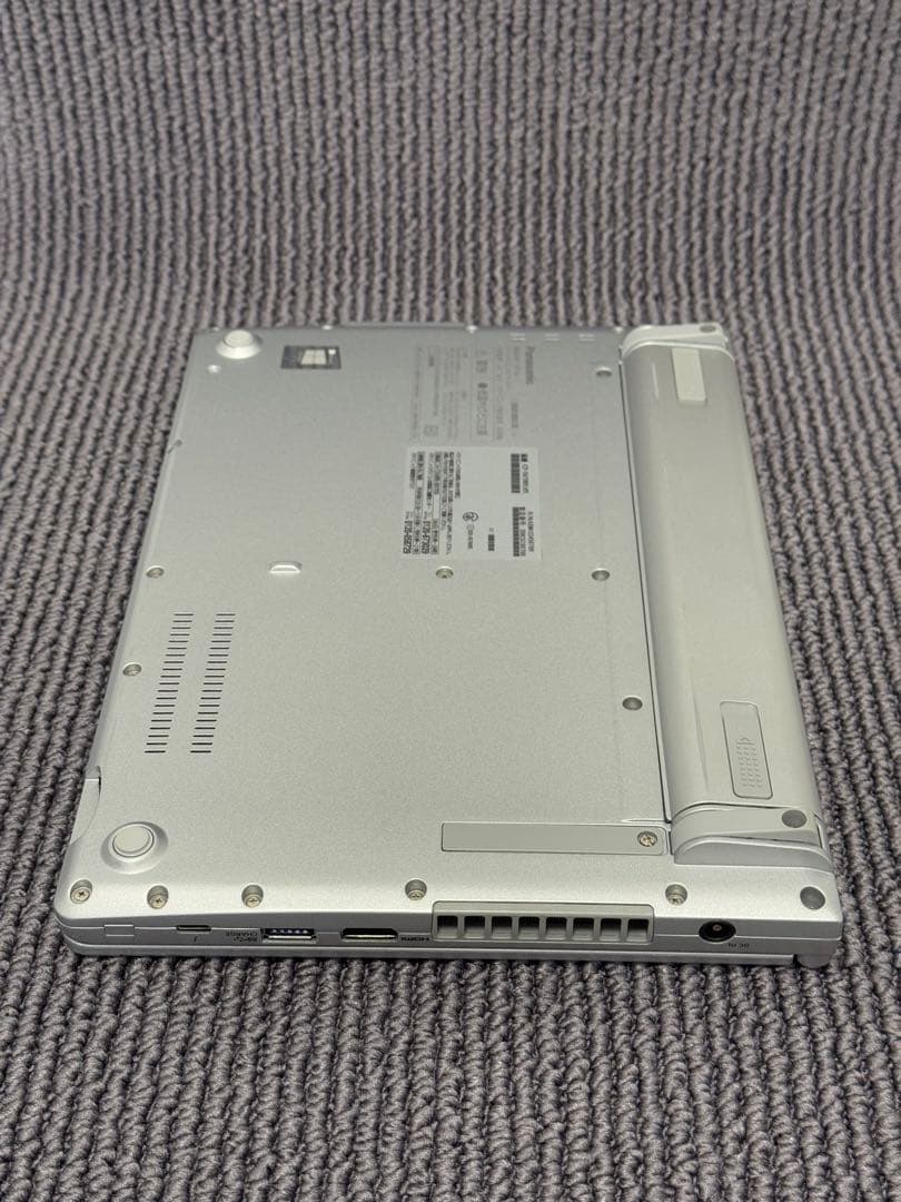 【美品】わずか3200時間稼働1TBSSD換装CF-SV1RFLVS LTE付き