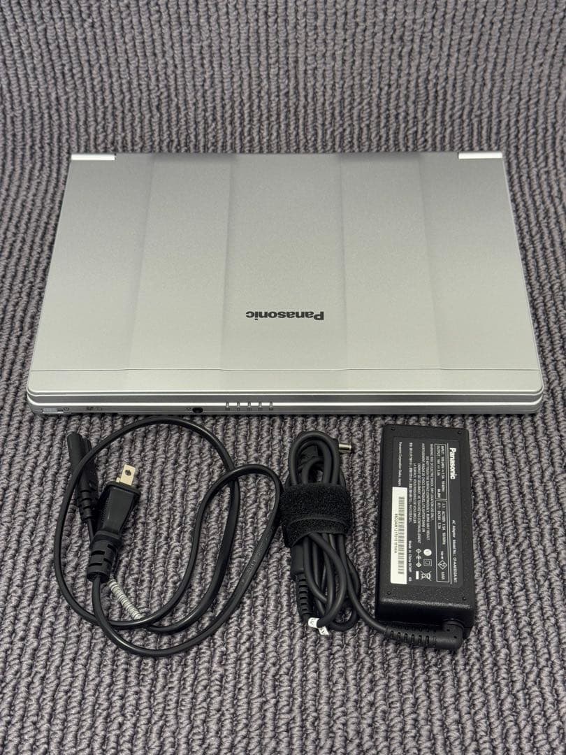【美品】わずか3200時間稼働1TBSSD換装CF-SV1RFLVS LTE付き