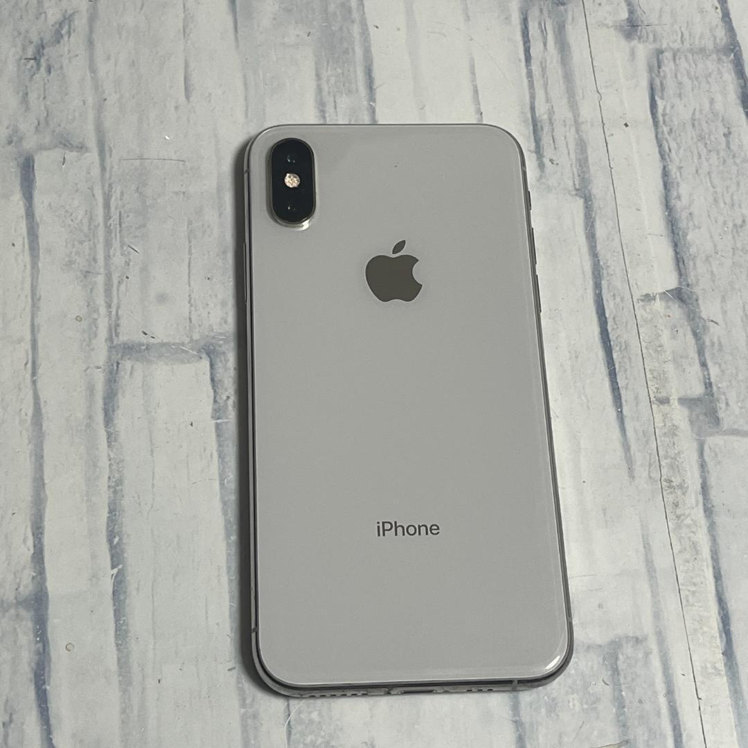 【美品】SIMロック解除済み iPhone XS 64GBホワイト 本体(白)