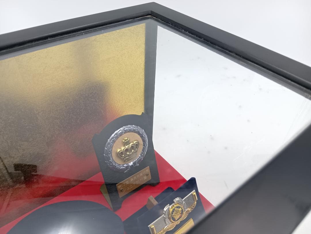 ミニチュア 警察道具 警察官 帽子 階級章 識別章 硝子ケース入り