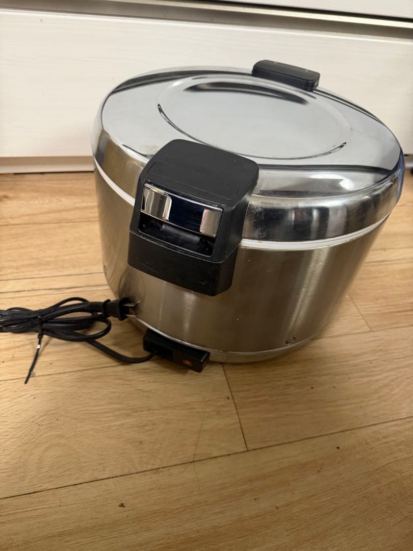 激安送料込‼️19年製！タイガー 業務用 電子ジャー JHA-400A 2.2升