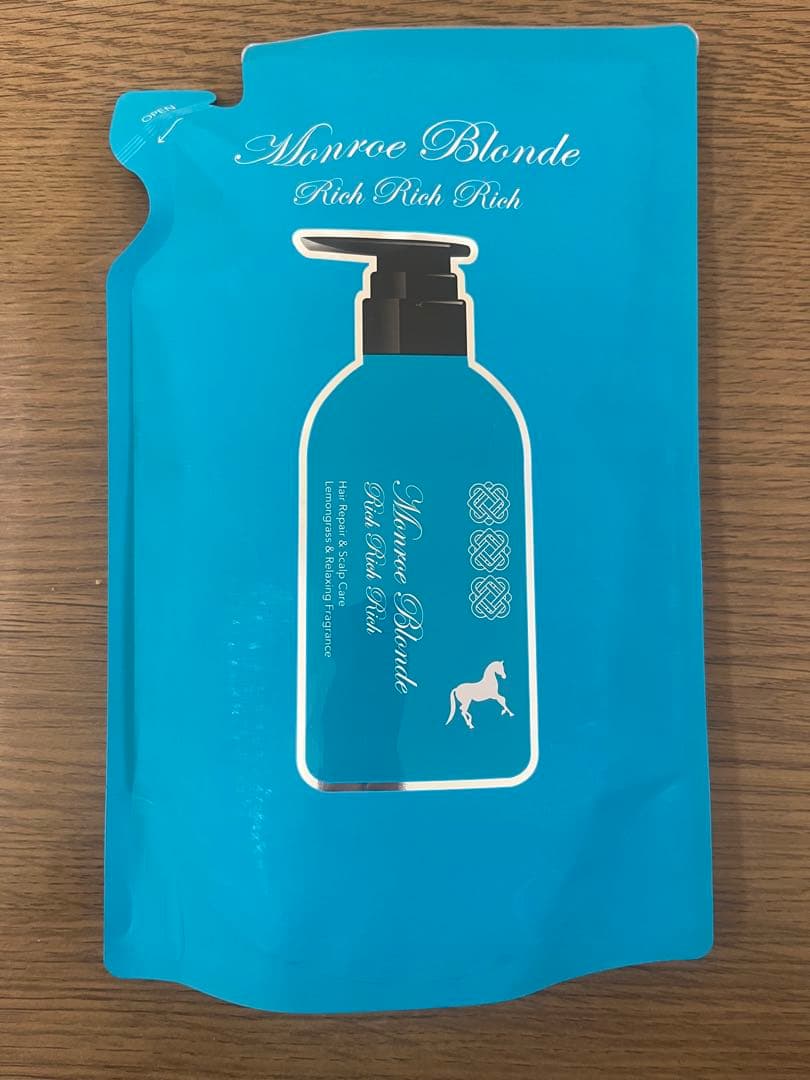 【新品】モンローブロンド クレンズトリートメントRRR 500ml 3本