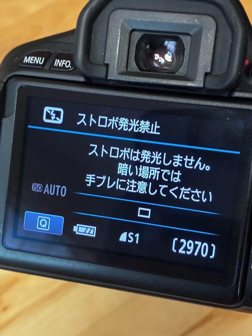 Canon EOS Kiss x5 ❤️スマホ転送❤️動画撮影❤️ 一眼レフ